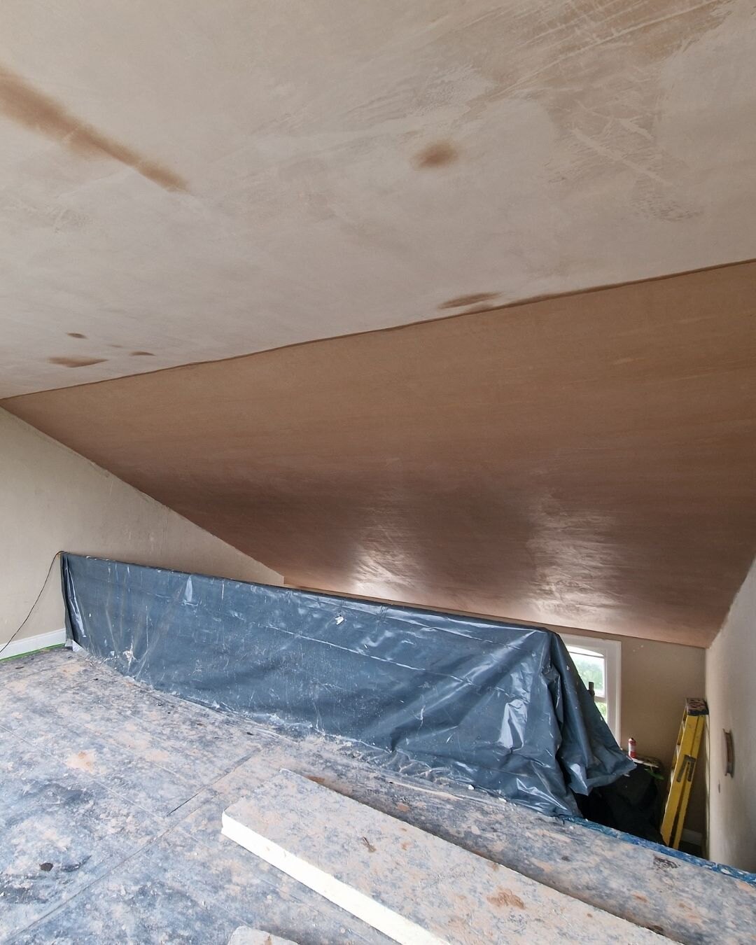 Walls and ceilings